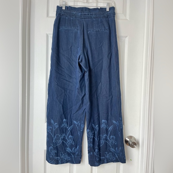 White House black market Women's Blue Floral tencel wide legs pants size 6S - Picture 2 of 8